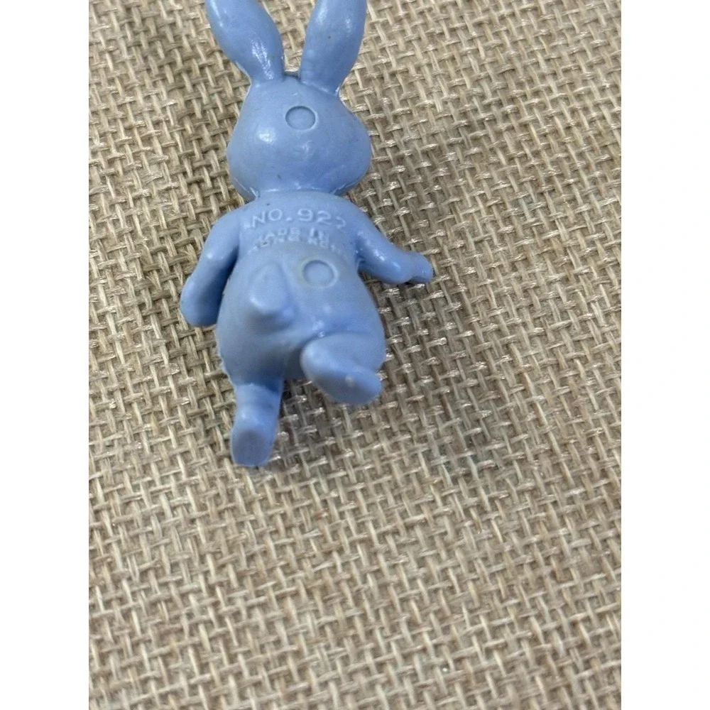Vintage Blue Pink White Rabbit Bunny Plastic Figure No. 922 HONG KONG